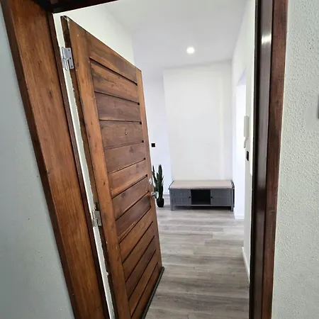 Nest Ponta Delgada (Sao Miguel)