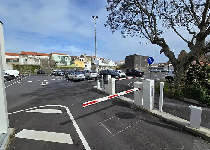 Nest * Ponta Delgada